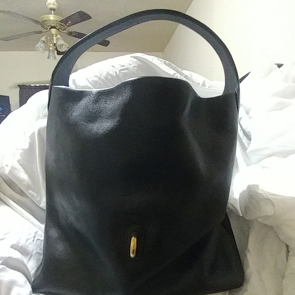 Large Dooney and Bourke shoulder Bag